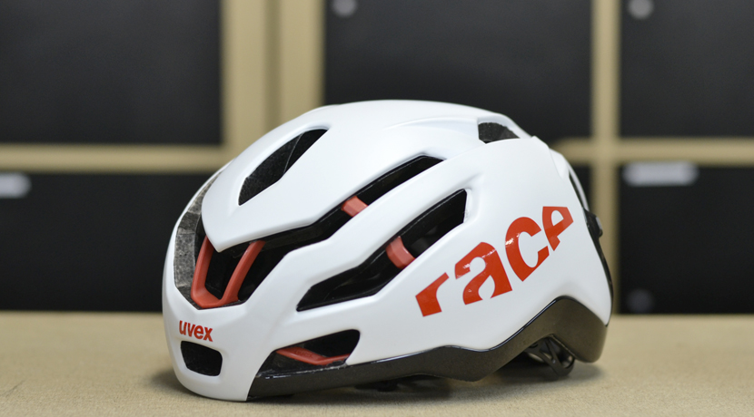 UVEXの近未来シルエットのヘルメット – BECKON -sports cycle shop-